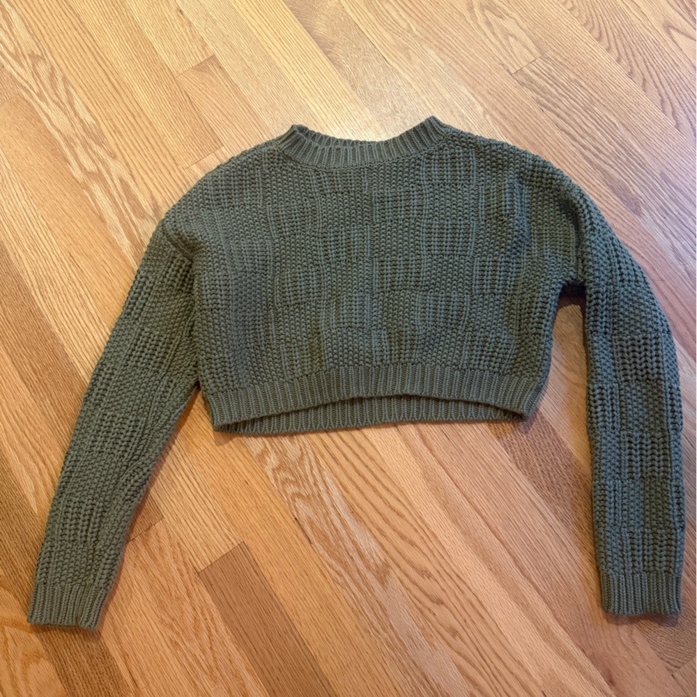 Olive cropped Knit junior  Sweater